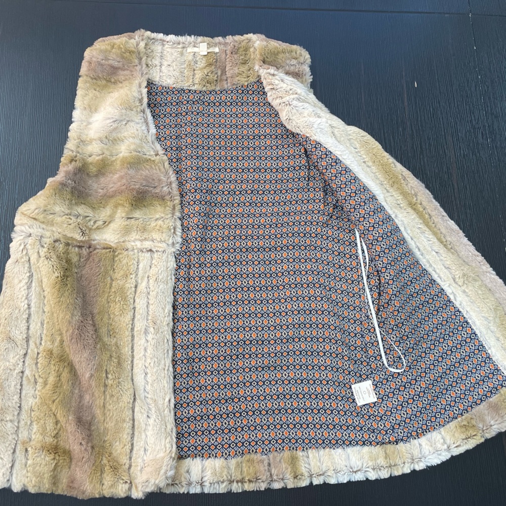 Mystree Multicolor Faux Fur Vest Sz Small/Medium